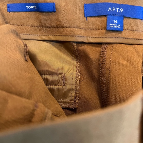 Mid Rise Straight Leg Pants - Picture 6 of 8